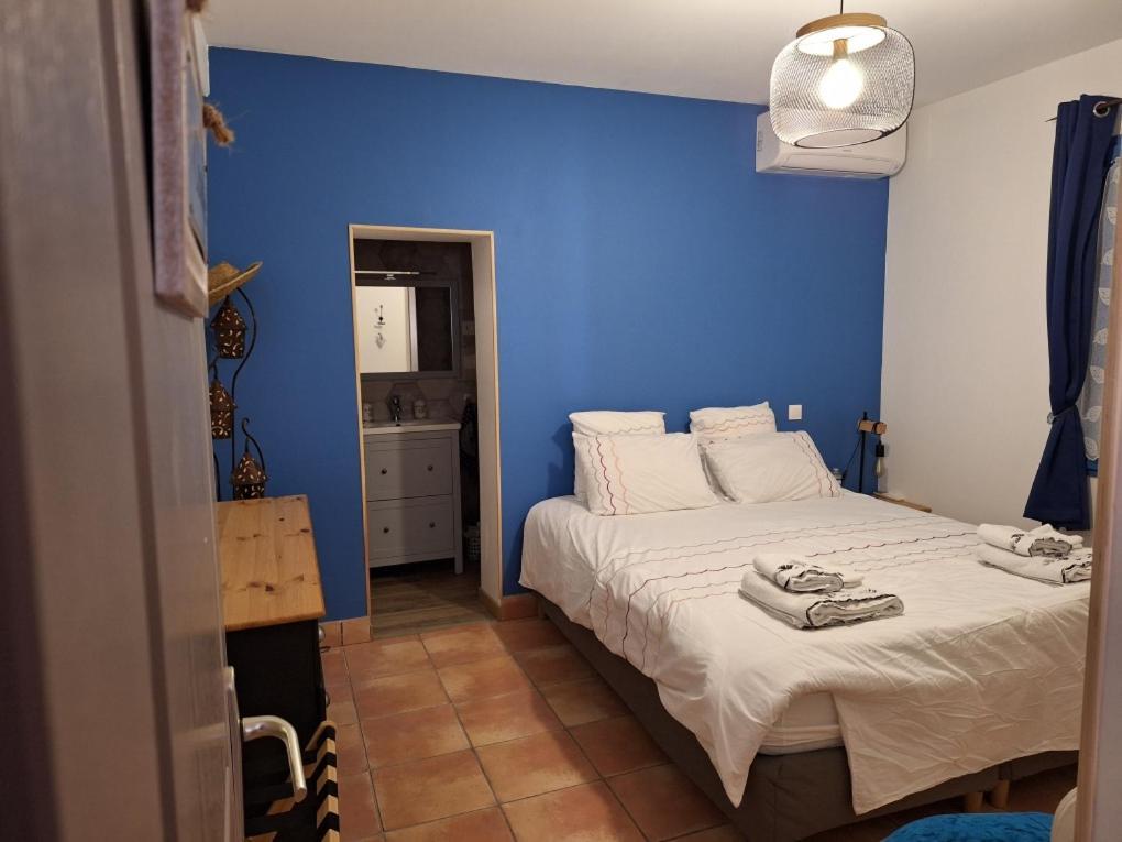 La Halte Des Cedres Apartment Saint-Sulpice  Luaran gambar
